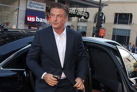 Qué pasó con Alec Baldwin y el accidente con arma de utilería filmando Rust