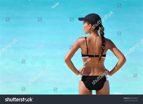 Sexy Sporty Bikini Woman Looking Over Stock Photo 404228557 Shutterstock