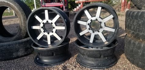 20x9 8 Lug Rims Wit 20in Tires Nex Tech Classifieds