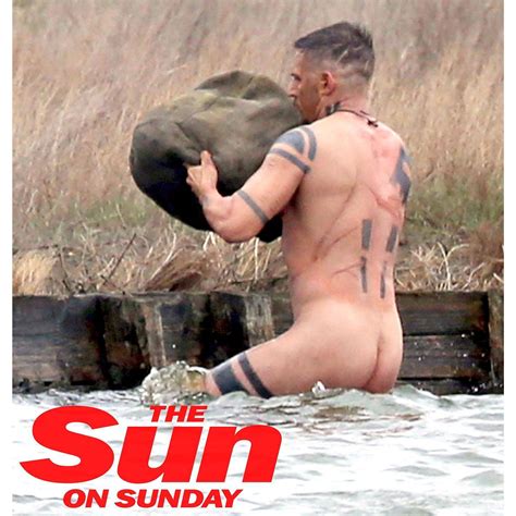 MODEL OF THE DAY ACTOR TOM HARDY NAKED ON SET Of TABOO PICS VIDEO Via THE SUN Daily Squirt