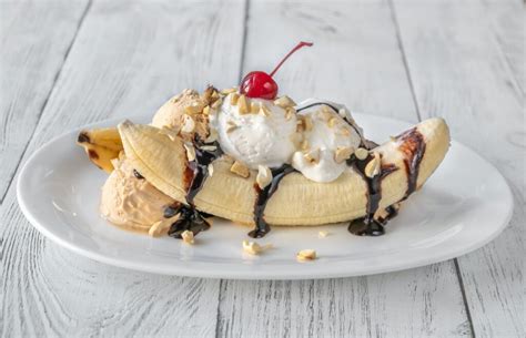 Banana Split Recipe Cook With Brenda Gantt