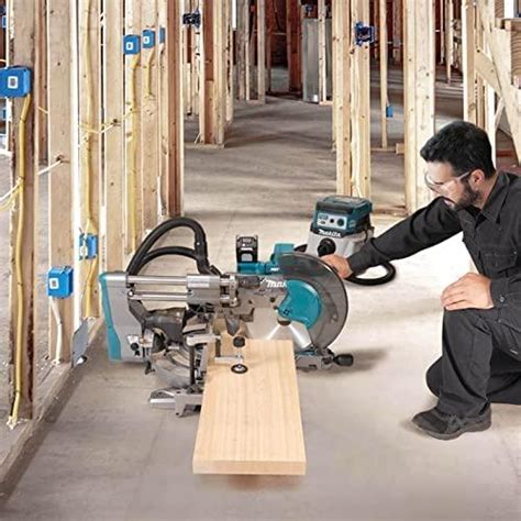 Makita LS003GZ01 Akumuliatorinis pjovimo staklės XGT ø305mmx30mm