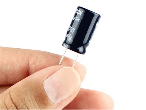 Capacitor Eletrol Tico Uf V Para Projetos Usinainfo