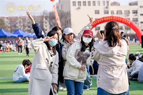 “一站式”学生社区 我校学生社区举办劳育及美育系列创意活动 综合新闻 河北工业大学融媒网