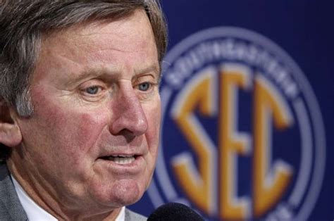 Steve Spurrier Throws His Headset In Disgust Video Blacksportsonline