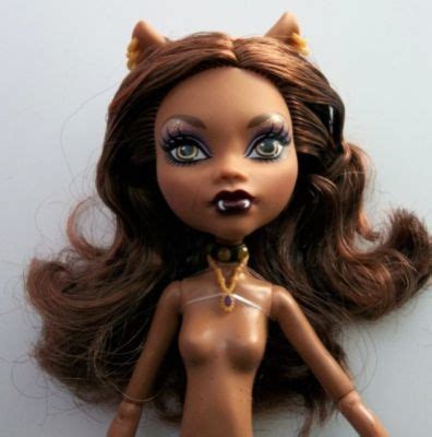 Original Clawdeen Wolf Nude Highlight Hair Earrings Monster High Doll