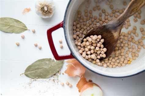 How To Cook Dried Chickpeas Without Soaking Livestrong