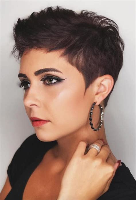 61 Extra Cool Pixie Haircuts For Women To Try Artofit