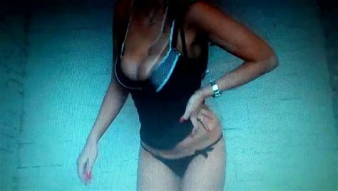 Shi Striptease Big Tits Porn Xhamster