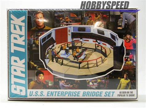 Amt Star Trek Uss Enterprise Bridge Model Kit 132 Scale Skill 2