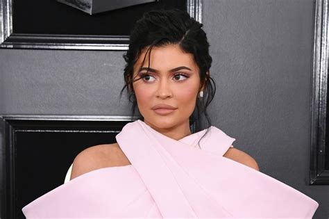 Kylie Jenner Admits She Regrets Her Fillers And Wishes