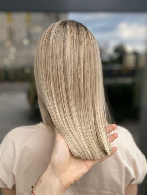 Balayage CutCut Pracownia Fryzjerska Poznań