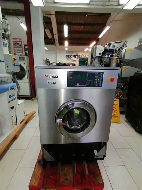 Ipso Ocasião Máquina De Lavar Roupa Industrial 20kg Alcântara • Olx