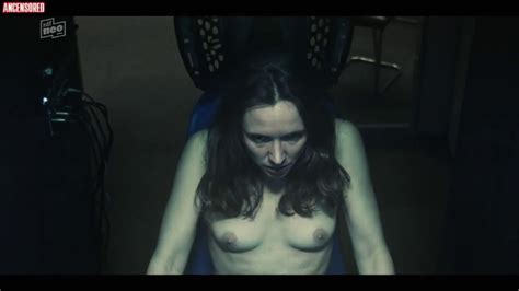 Naked Dorothee Schoonooghe In Invisible