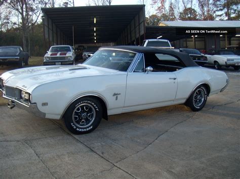 1968 Oldsmobile Cutlass Convertible