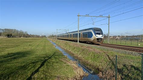 NS SLT 2639 Trein 6539 Heemstedeoverweg Manpadslaan 140220 Flickr