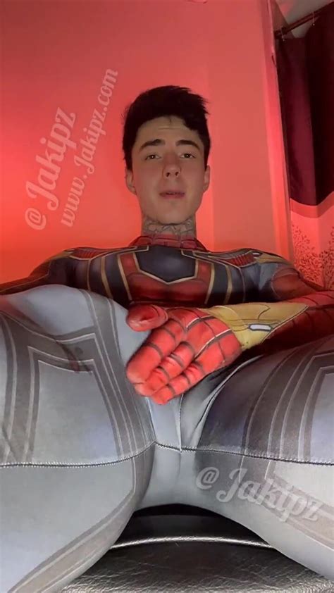 Hot Canadian Boy ThisVid