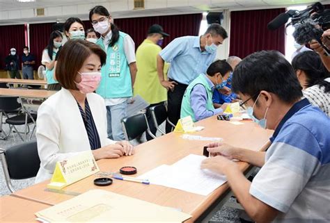 周春米登記參選屏東縣長 選9時45分有這意義 政治 中時