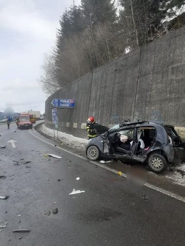 Accident la ieșirea din Câmpulung spre Pojorâta O femeie a fost grav