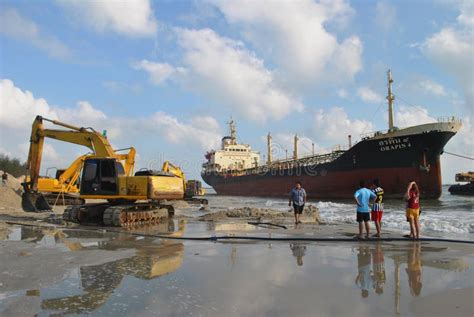 Ran Aground Oil Tanker In Thailand Editorial Stock Image Image Of