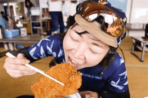 話題沸騰！？強くて可愛いロードバイク女子の生態に迫る！ Frame フレイム