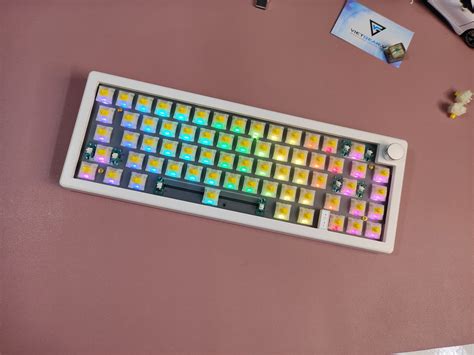 Kit GMK67 Gasket Mount 3 mode mạch xuôi led RGB hot swap Vietgear vn