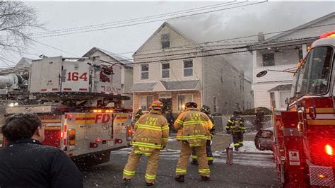 FDNY Early Arrival Queens 2nd Alarm Box 6175 Heavy Fire In A