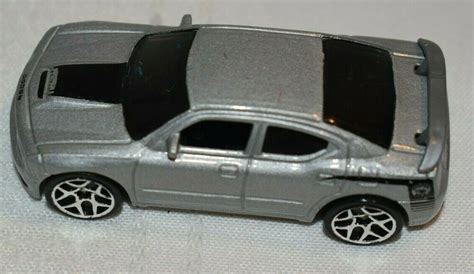Hot Wheels Silver Dodge Charger Srt Made In Malaysia Ebay Hot Wheels Dodge Charger