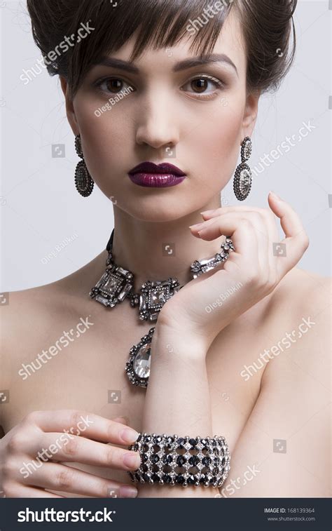 Beautiful Nude Woman Perfect Skin Makeup Stock Photo Shutterstock