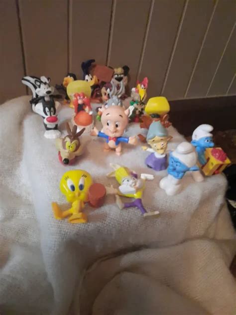 MCDONALDS HAPPY MEAL Toys Looney Tunes Wile E Coyote More 19 Bulk Lot