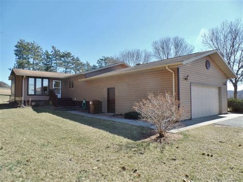 N6880 Hayes Road Durand Wi 54736 Mls 1580357 Edina Realty