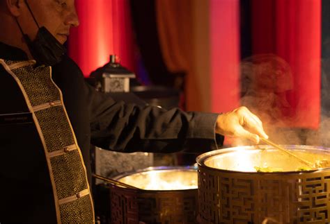 Catering Royal China