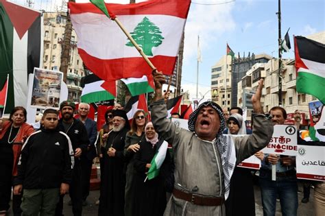 Un Año Después Del Ataque De Hamás Una Manifestación En Cisjordania