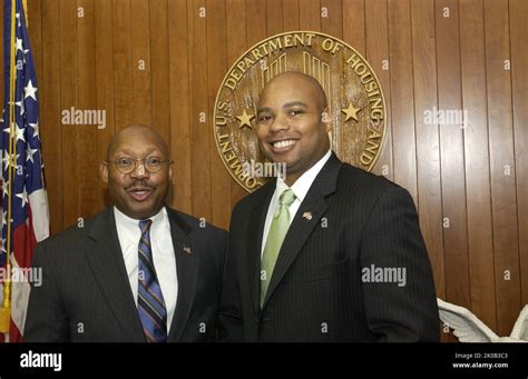 Secretary Alphonso Jackson With Ron Thomas Secretary Alphonso Jackson