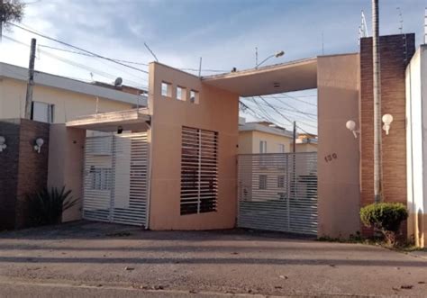 Casas em condomínio à venda no Jardim Jatobá em Sorocaba Chaves na Mão