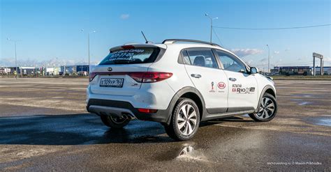 KIA Rio X-Line тест-драйв 2017 | Techtraveling.ru
