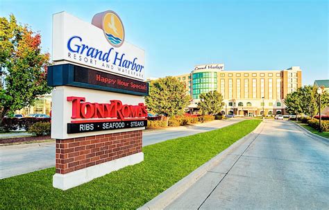 Grand Harbor Resort in Dubuque, Iowa | Grand Harbor Resort