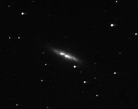 M82 Galaxia Irregular El Cigarro Osa Mayor Toma De 1 Minuto Sin