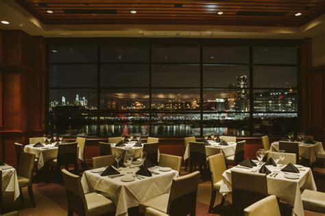 Fleming's Prime Steakhouse & Wine Bar Edgewater - Edgewater private dining, rehearsal dinners ...