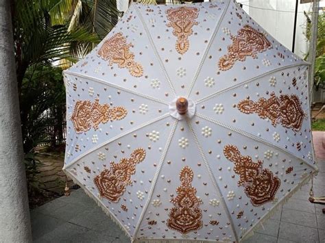 Pin By Nipuni On Muthukuda Adidas White Shoes Umbrella Lace Detail