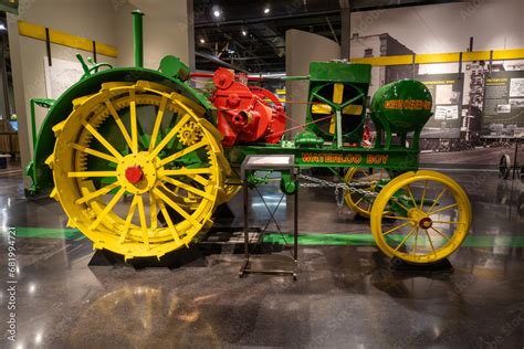 John Deere Tractor And Engine Museum In Waterloo Iowa Waterloo Boy