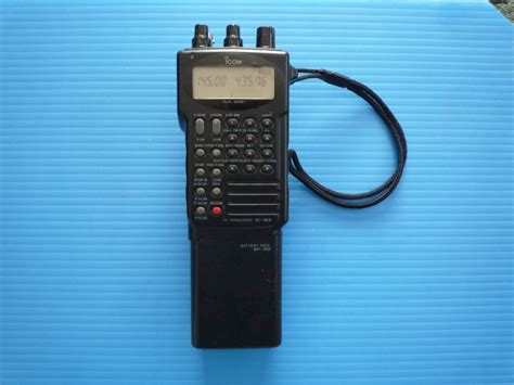 デュアルバンド ハンディ無線機 ICOM IC W2 144 430MHz 動作品 取説シガーDCケーブルアンテナ社外同軸ケーブル