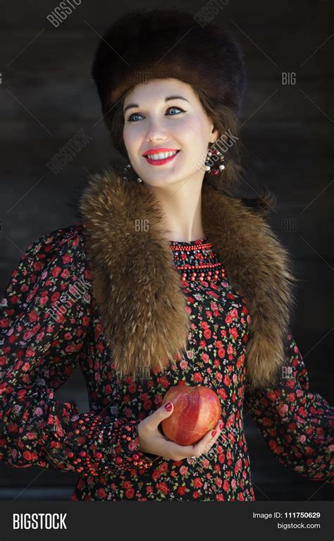 Imagen Y Foto Russian Fashion Prueba Gratis Bigstock