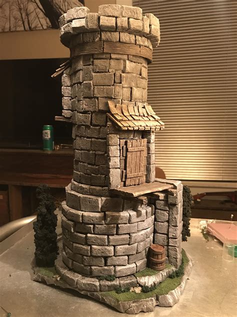 I’ve been working with XPS foam lately. Here’s a Dice Tower I made! : r/crafts