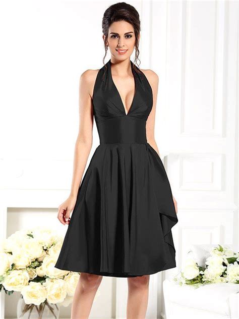 A Line Princess Halter Sleeveless Short Taffeta Bridesmaid Dresses