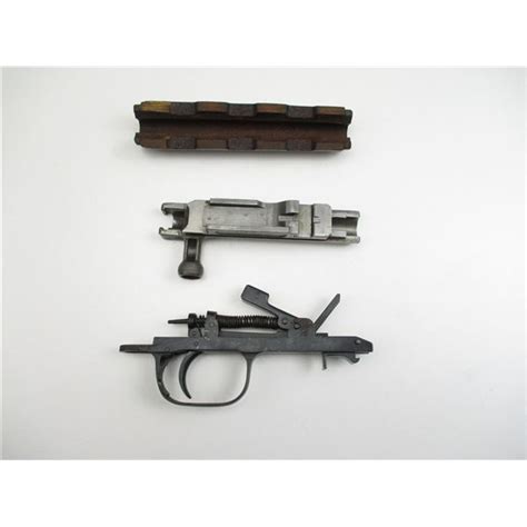 ASSORTED SKS RIFLE PARTS