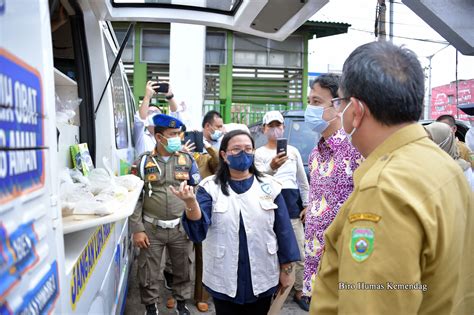 Wamendag Pantau Stok Dan Harga Bapok Di Pasar KM 5 Palembang