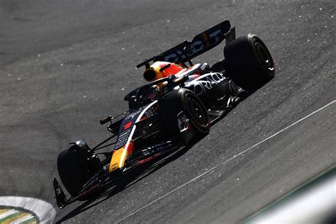 Red Bull Medita La Direcci N A Seguir Con El Rb Para La F