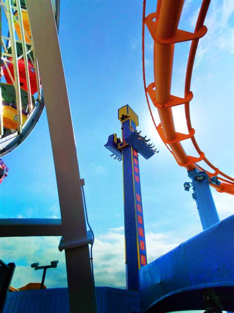 Amusement Park Rides on Santa Monica Pier 1 V - 2TravelDads