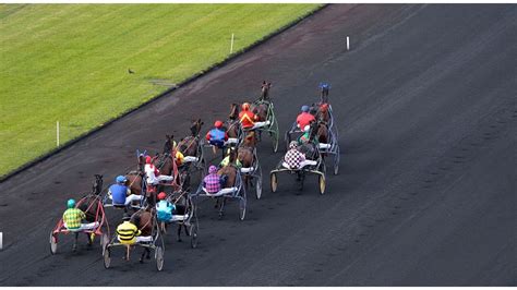 Une affiche 5 étoiles LETROT